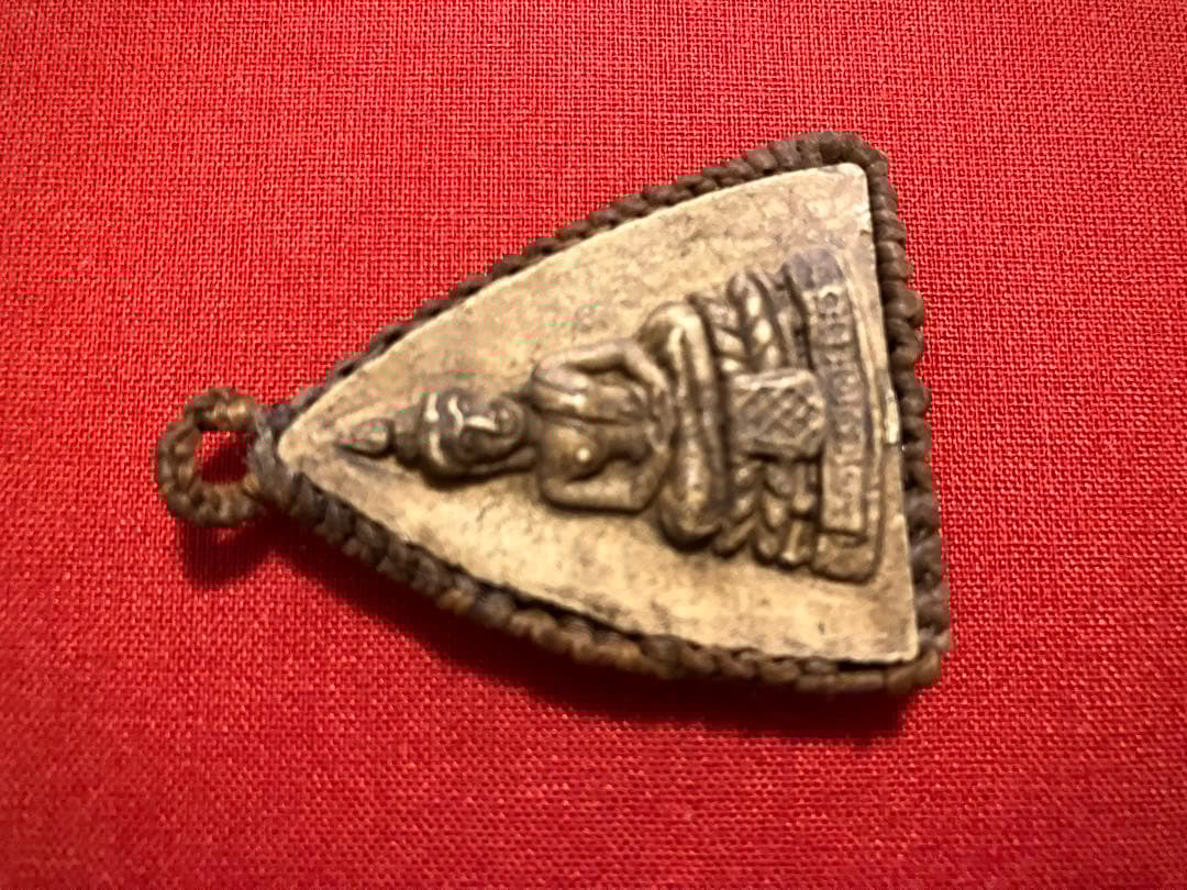 プルクルアン お守り タイ ソムデッド クンペール 骨董 高僧 神様 お札 神代