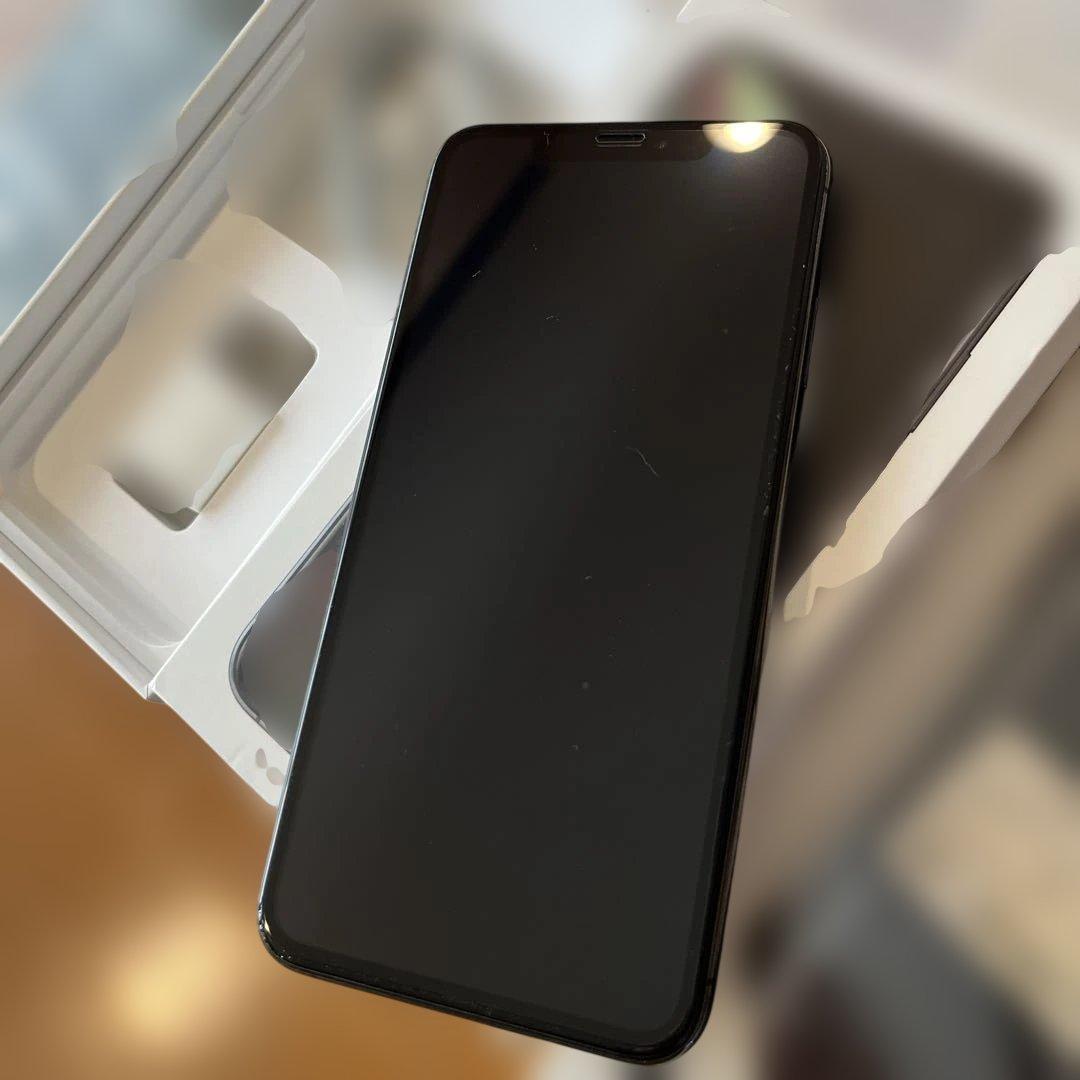 極美品 iPhone XsMax 256GB SIMフリー 純正バッテリー83%