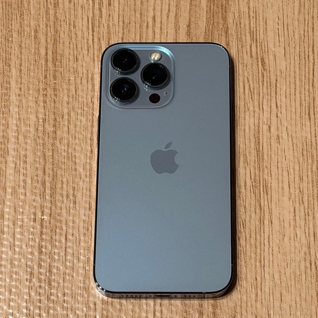 アメリカ版 iPhone 13 Pro 256GB シエラブルー