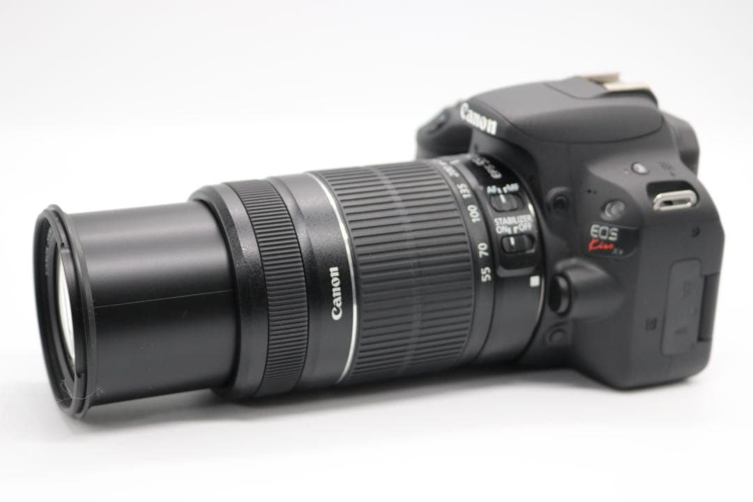 ボディ新品級　【Canon EOS Kiss X9 ダブルレンズセット】