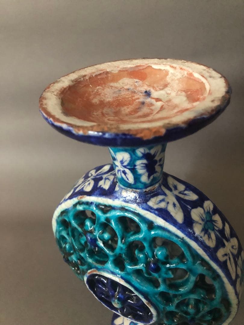 ペルシャ陶器 骨董　古美術　青瓷窯　陶器の置物　アンティーク イスラム陶器