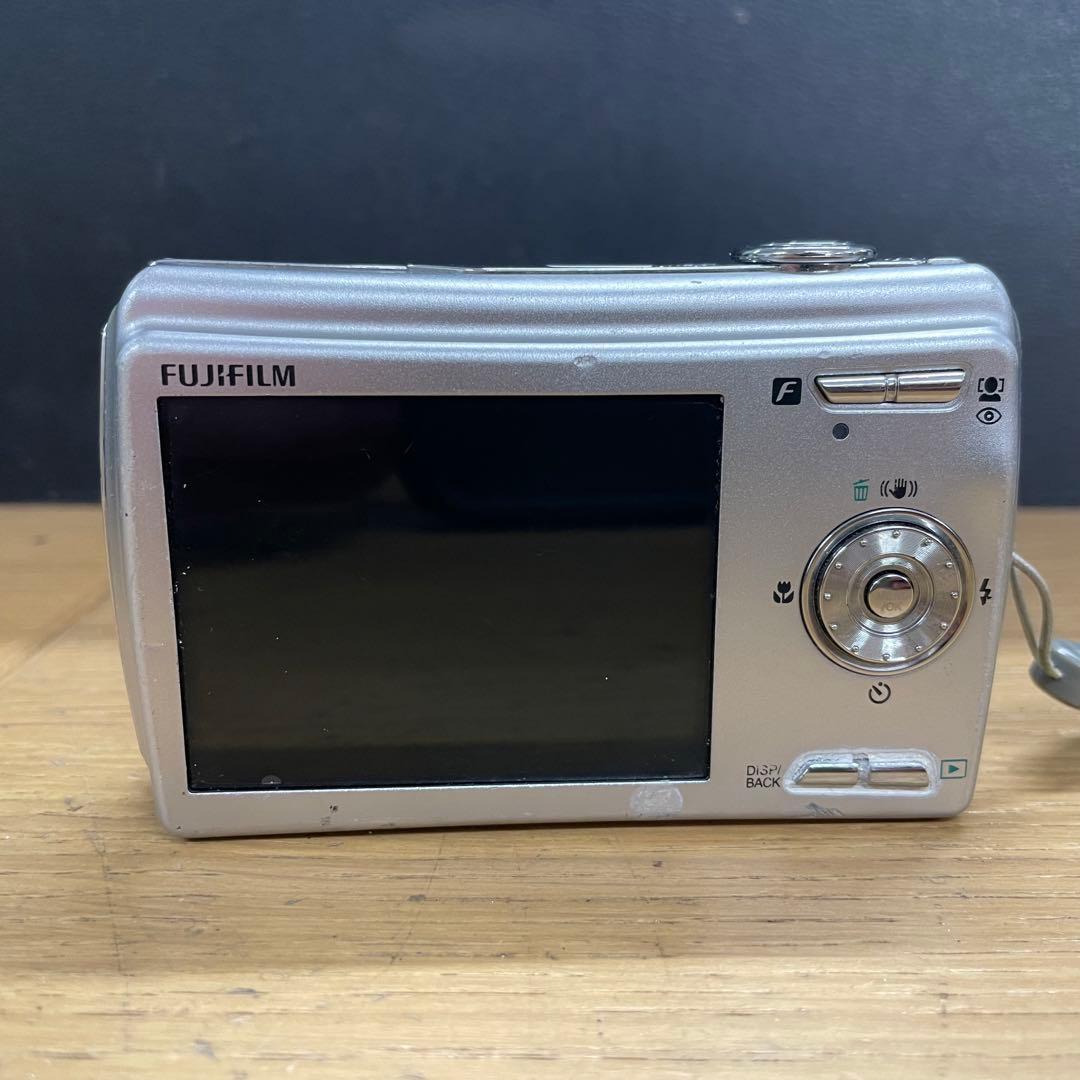動作品 FUJIFILM Finepix F100fd コンパクトデジタルカメラ