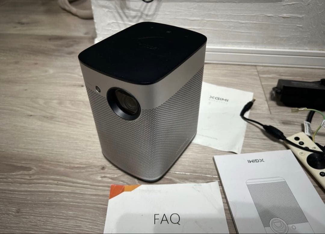 交渉歓迎　動作品　XGIMI HALO プロジェクター本体