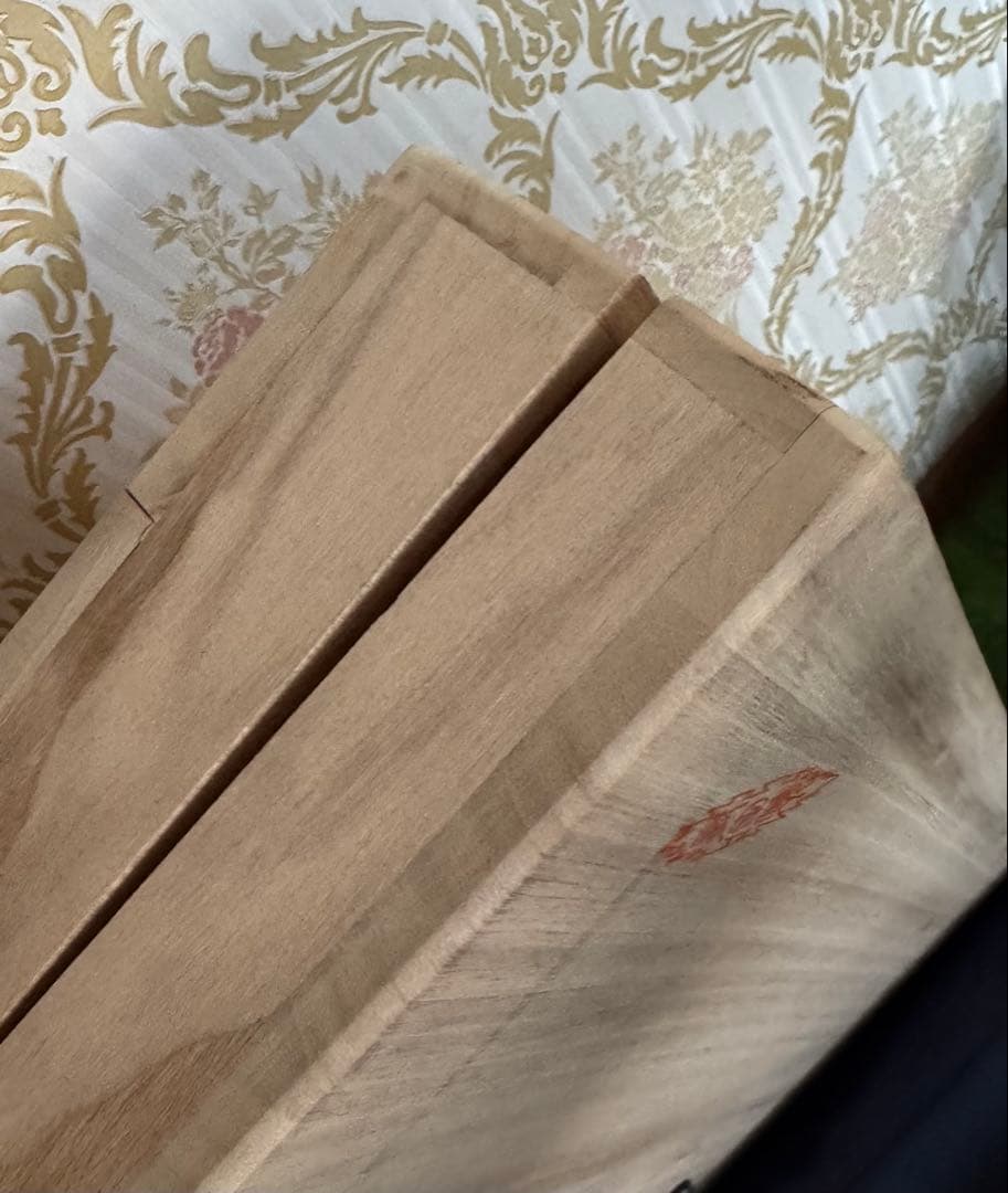 掛け軸の桐の空箱