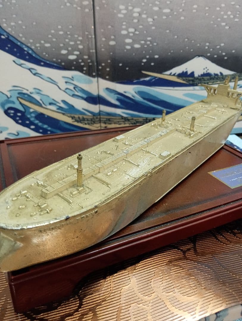 グロブティックトーキョータンカー１９７３年当時物金属製模型オブジェ置物飾り