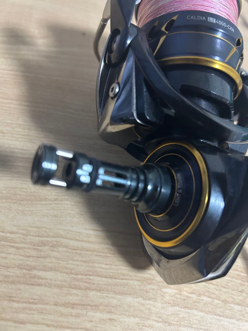 CALDIA 4000-CXH スピニングリール