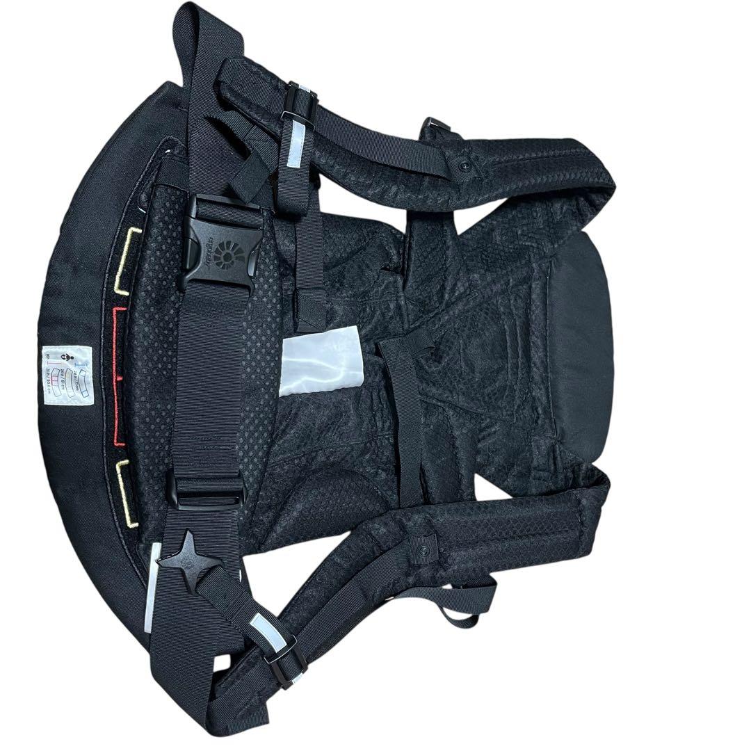 【美品】Ergobaby 抱っこ紐 オムニ ブリーズ ブラック 日本正規品