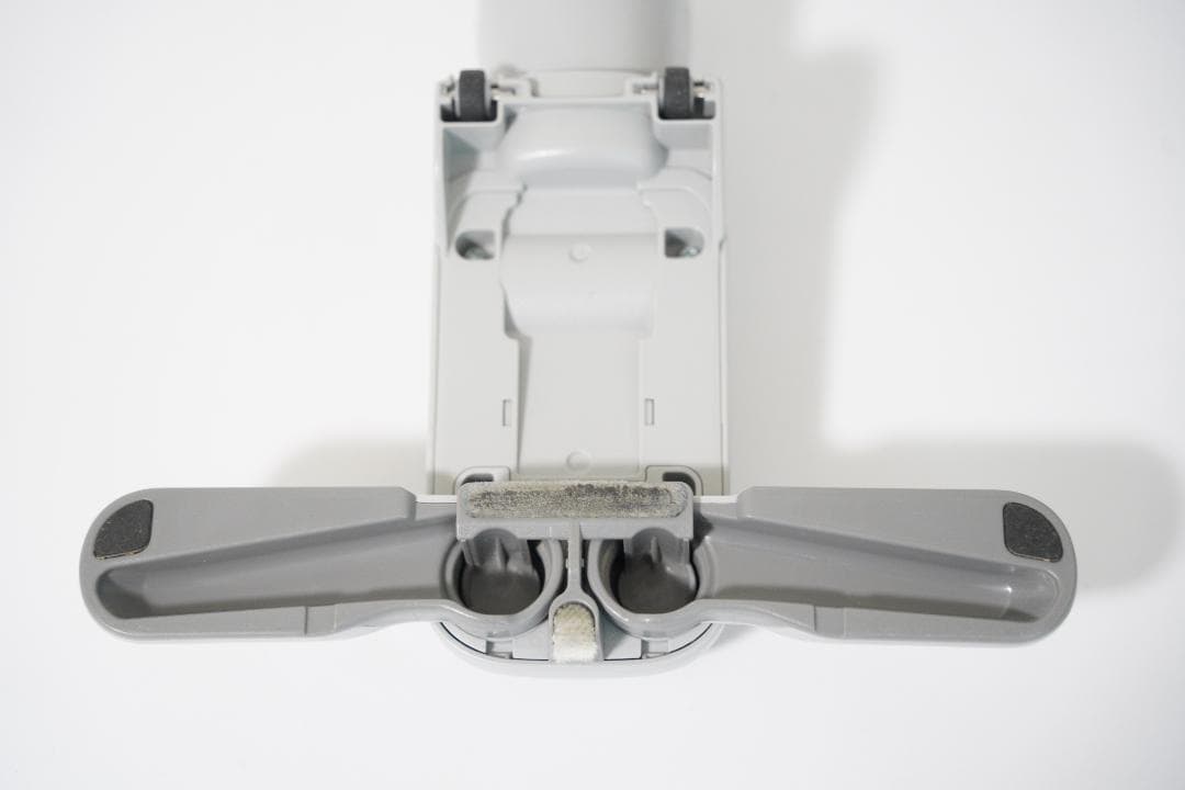 パナソニック　Panasonic スティッククリーナー MC-NS70F