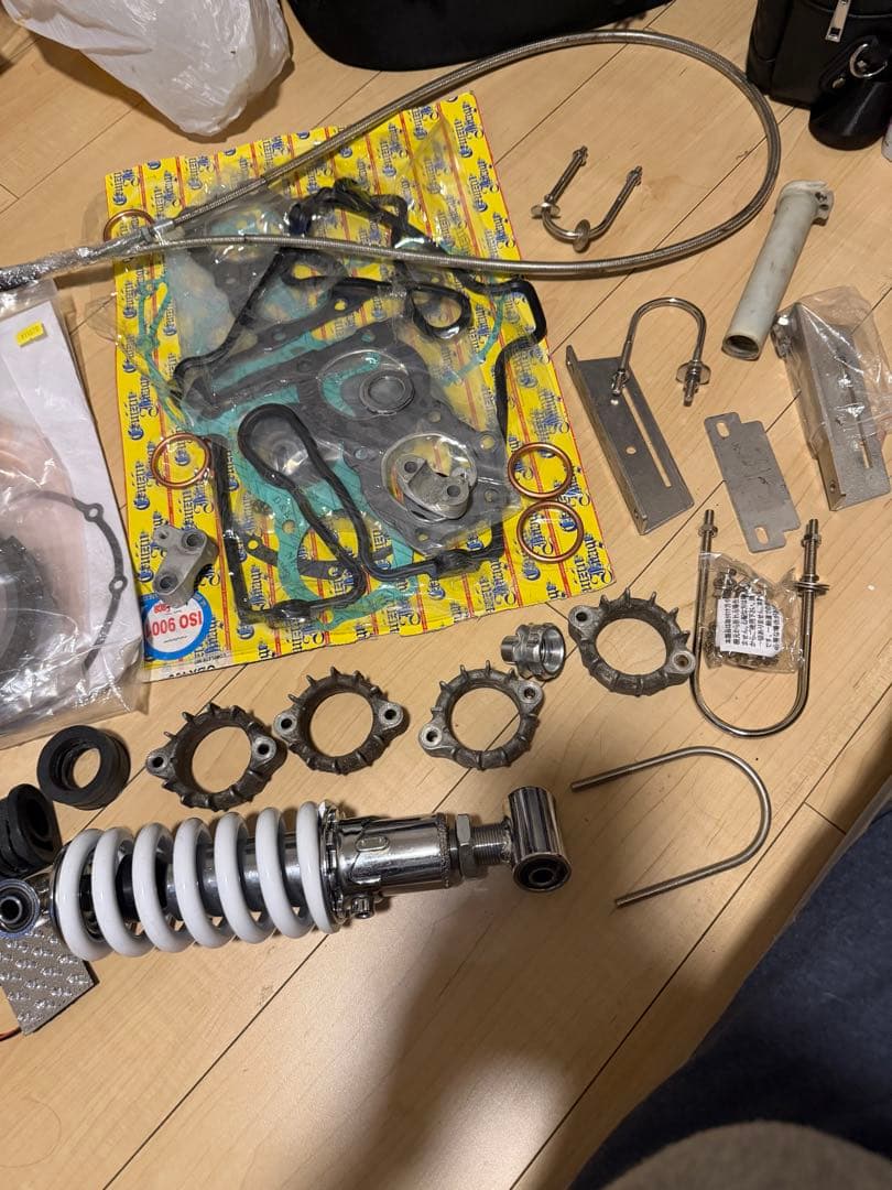 CBX400F 部品まとめ売り