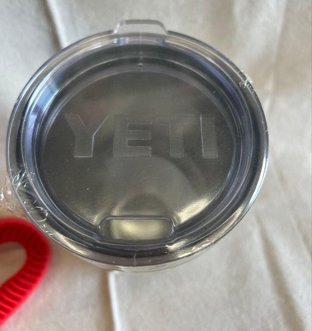 【新品】YETI ランブラー　タンブラー　30oz シルバー【ハンドル付き】