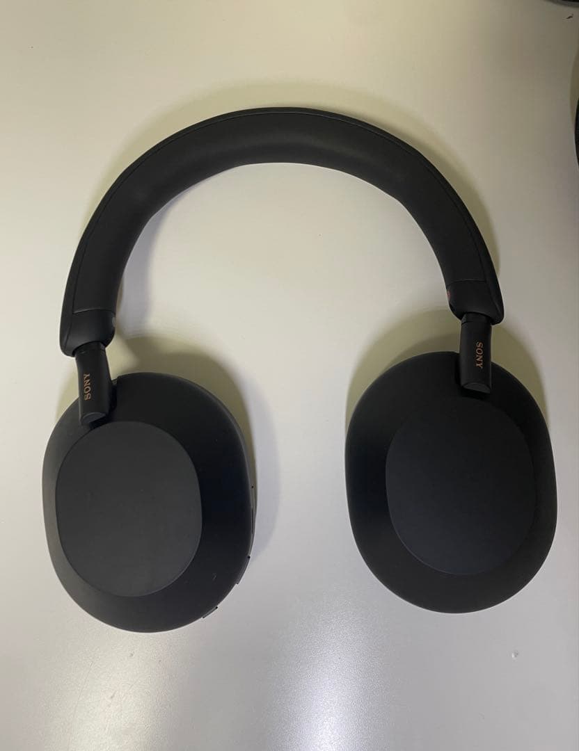 WH-1000XM5 ブラック　【箱あり】【付属品全てあり】