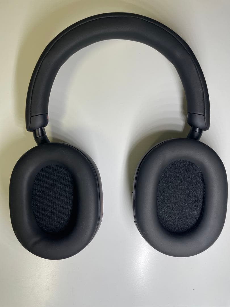 WH-1000XM5 ブラック　【箱あり】【付属品全てあり】