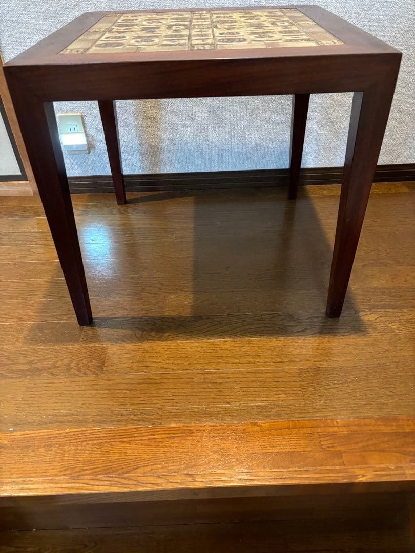 ロイヤルコペンハーゲン　コーヒーテーブル