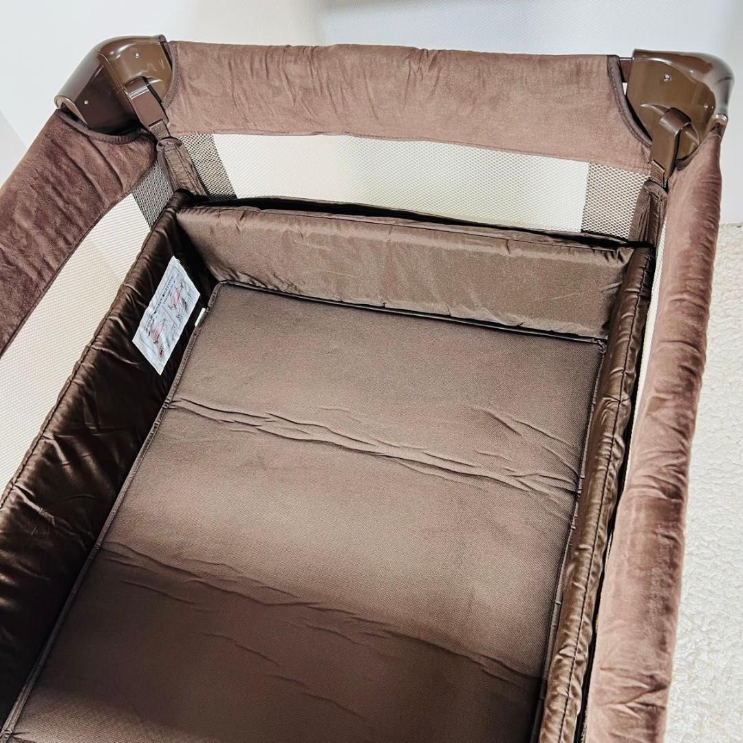 アップリカ ココネルエアー プラス ベビーベッド 折りたたみ式 ベビー用品 美品