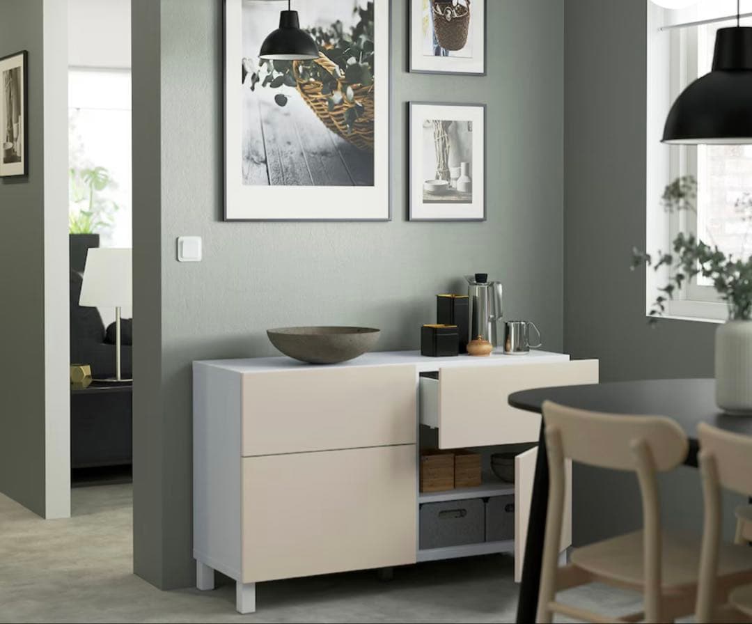 IKEA キャビネット　ベストー