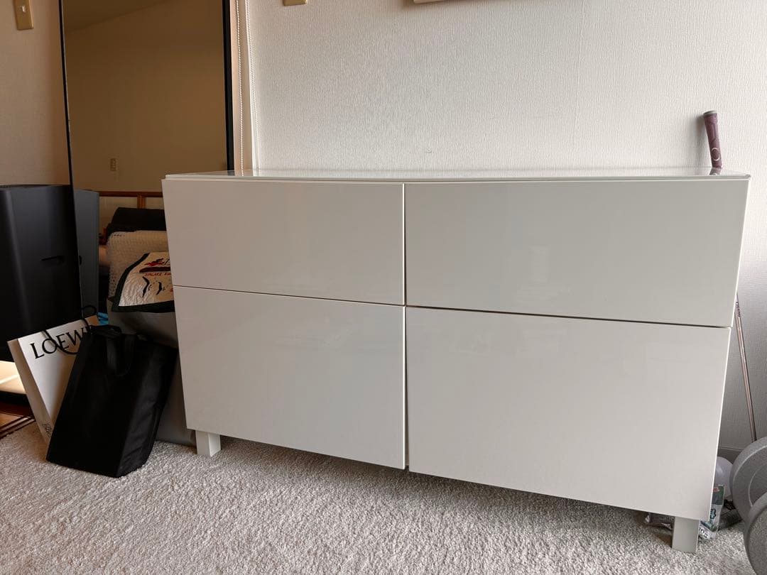 IKEA キャビネット　ベストー