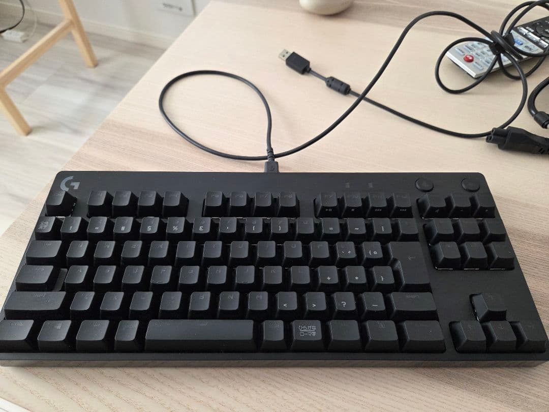 高性能 ミニPC GEEKOM AI PC GT1 Mega【おまけ付き】