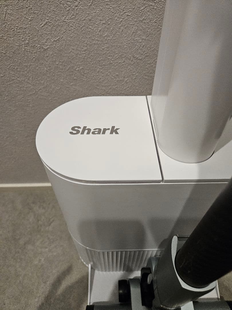 シャーク　スティッククリーナー　掃除機　XDCKLC551J　自動ゴミ収集