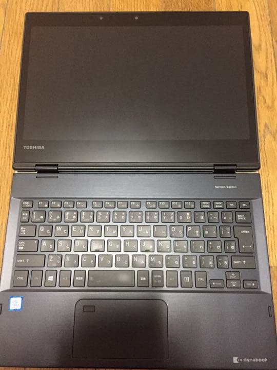 (中古美品)2in1ノートパソコン DynaBook v72/JLE