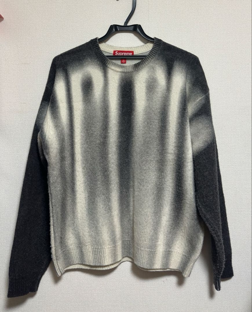 限定価格 Supreme Blurred Logo Swearer
