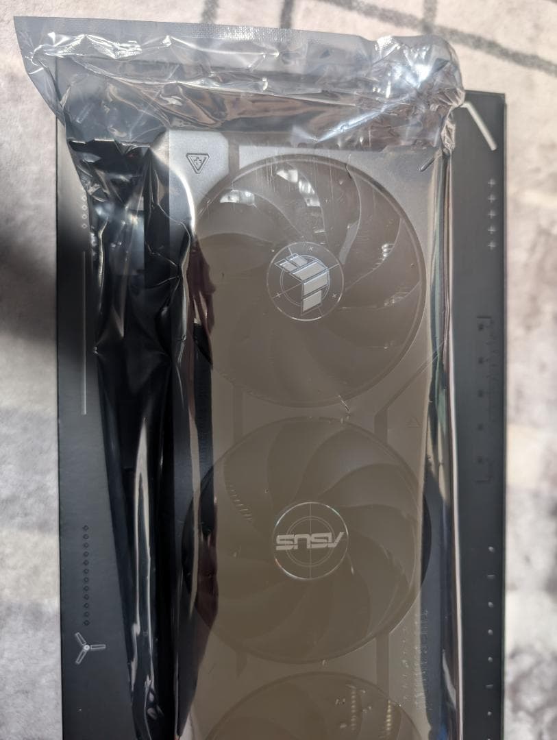 グラフィックボード・グラボ・ビデオカード ASUS GEFORCE RTX 4070 Ti SUPER 16GB