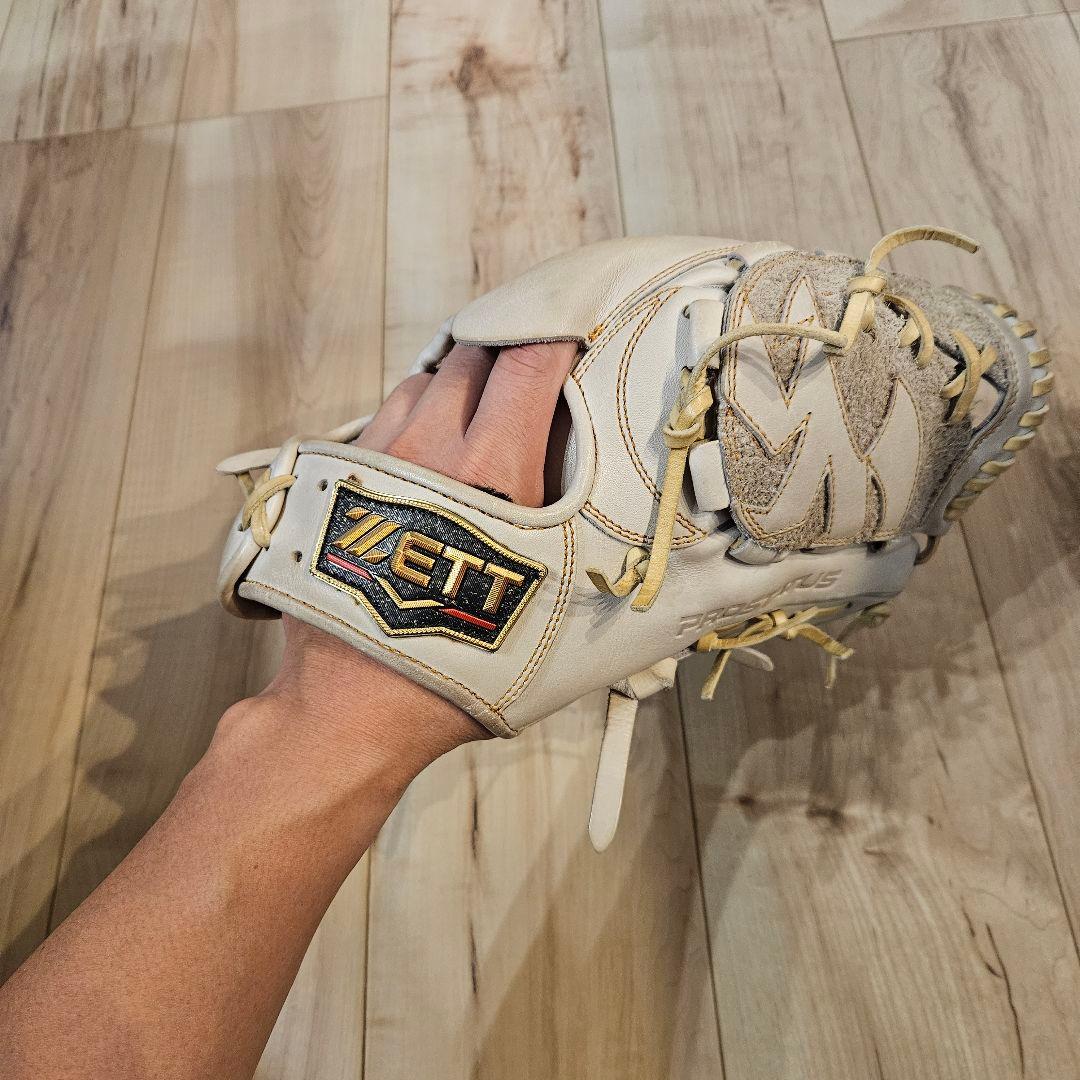 ZETT　プロステイタス　軟式　投手用