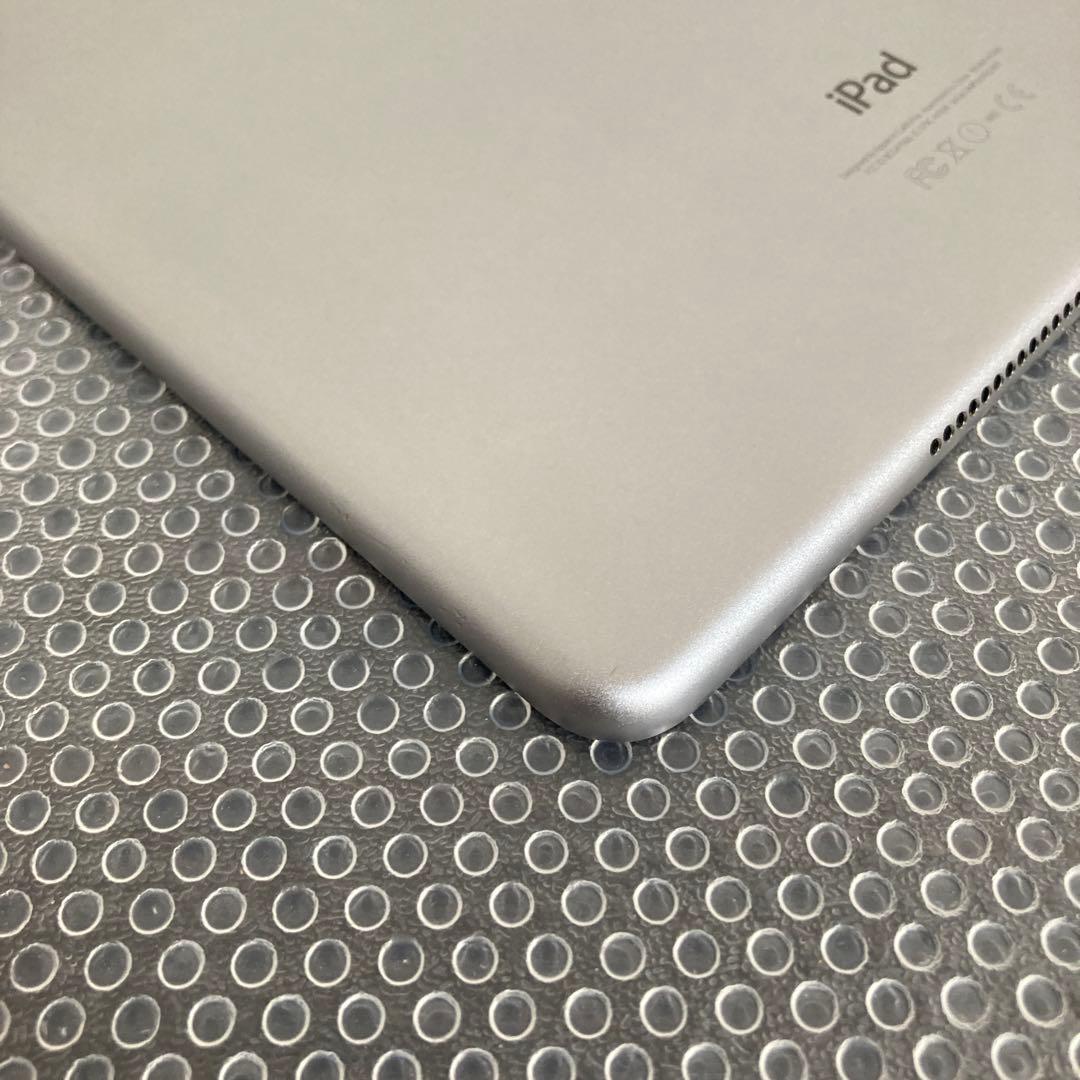3934【早い者勝ち】美品☆iPadAir2第2世代128GB WIFIモデル☆
