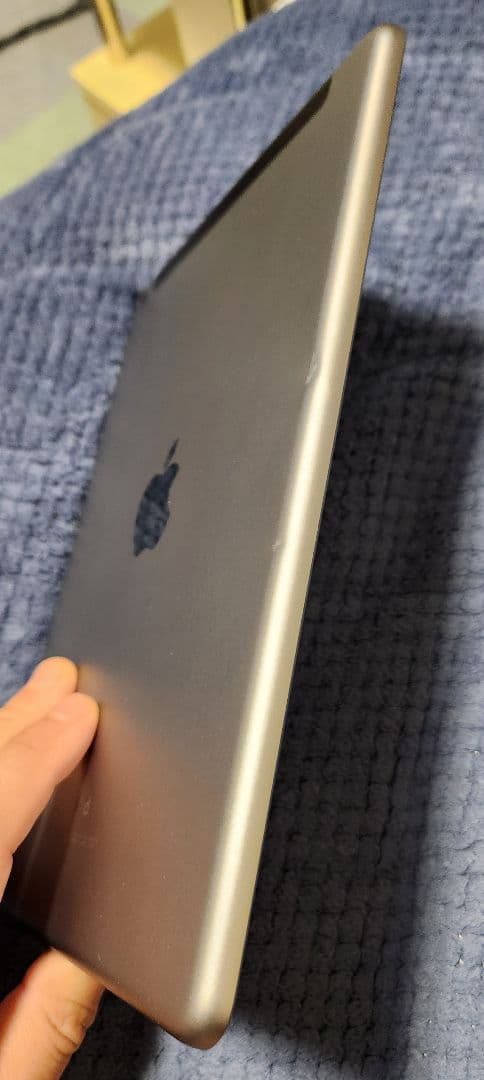 iPad (第6世代) SIMフリー版 32GB