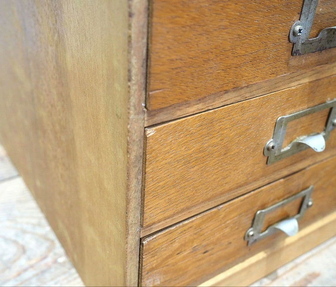 1361 ネームプレート取手の小引き出し　収納棚　書類ケース　レトロ　ビンテージ