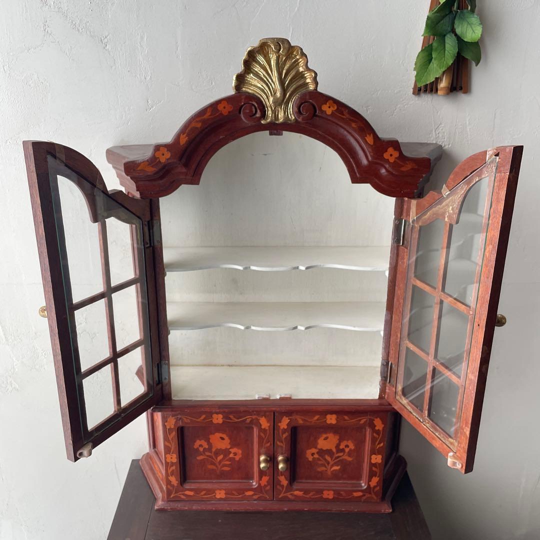 ウチダ様　木製　木象嵌　寄木細工　アジアン家具　ヨーロッパ風　キャビネット