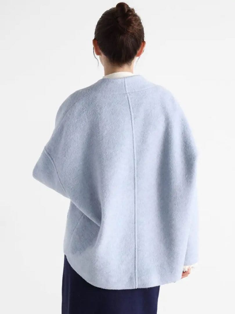 ヤマダヤ　Vin Vネックウールブレンドショートコート　ノーカラーコート