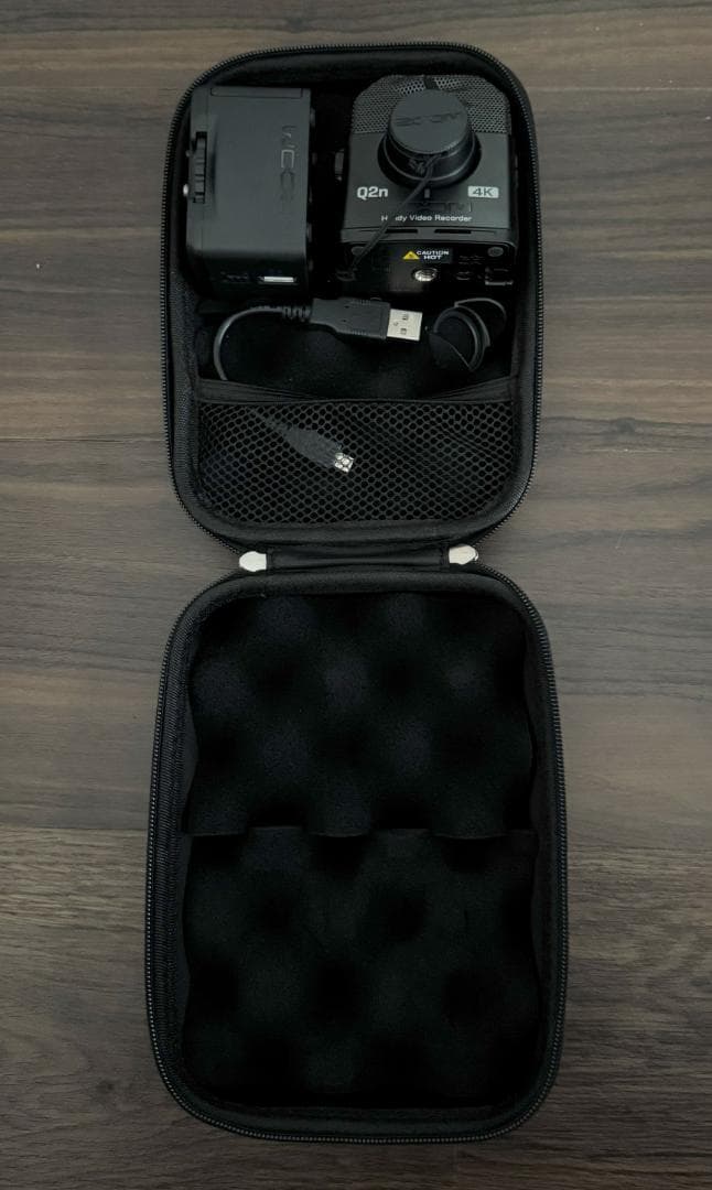ZOOM Q2n 4K ハンディビデオレコーダー