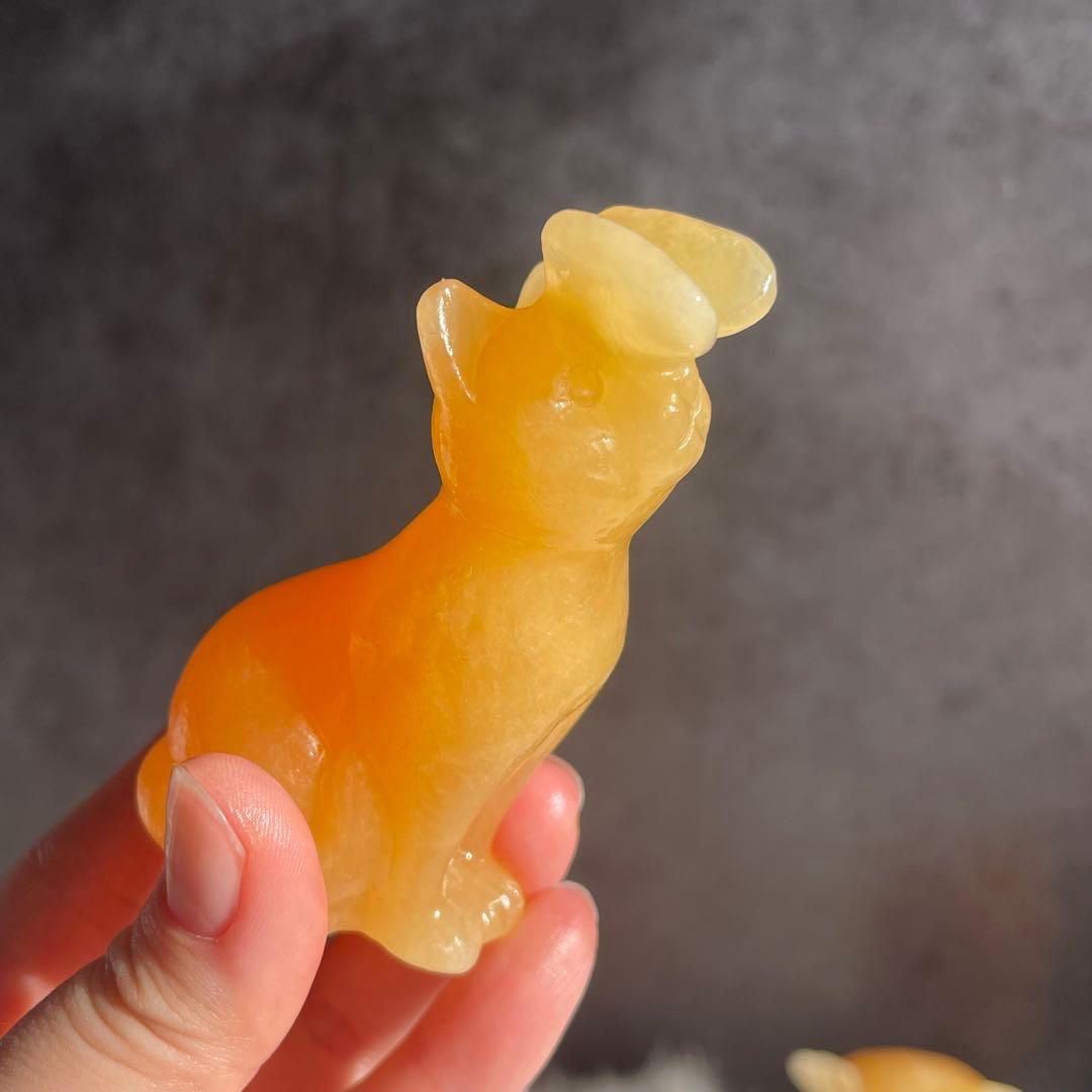 猫と蝶々 オレンジ カルサイト