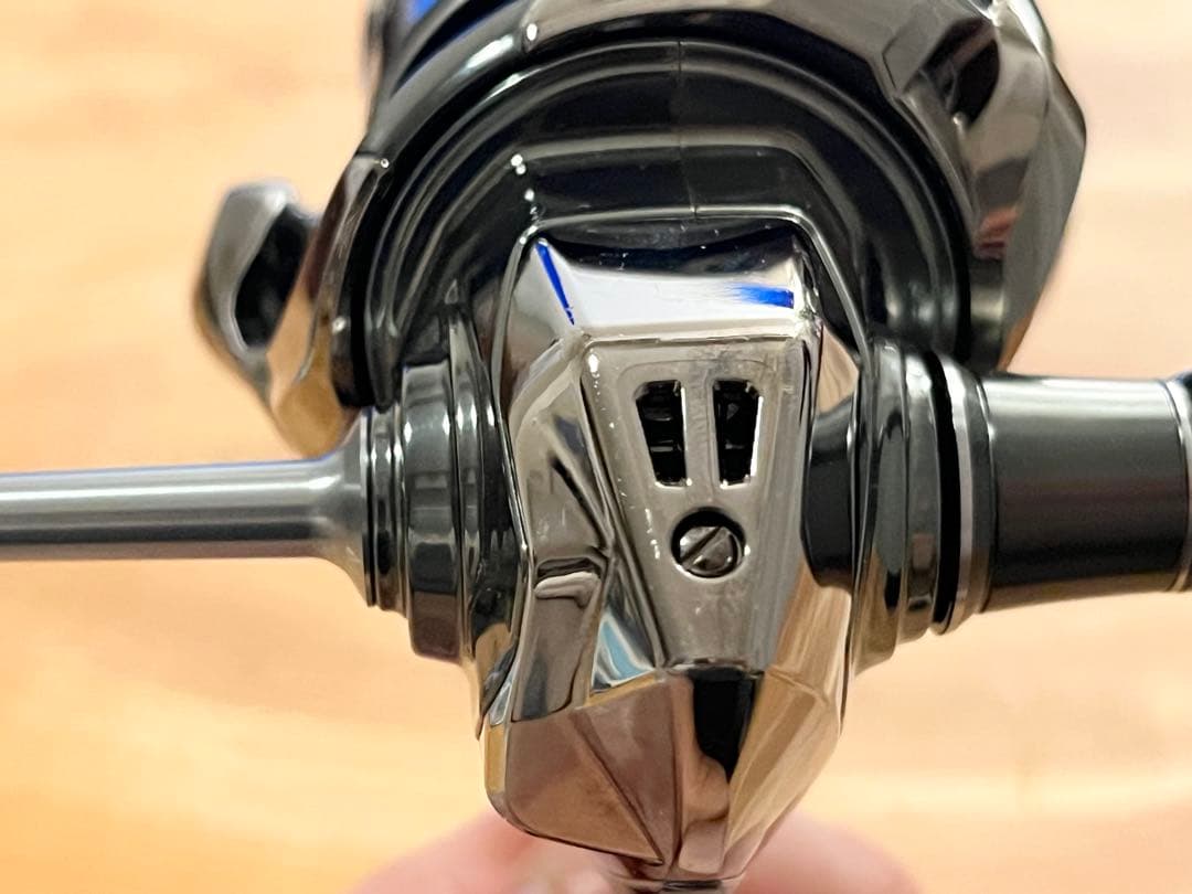 【美品】SHIMANO 22ステラ　C2000SHG MTCWリールスタンド