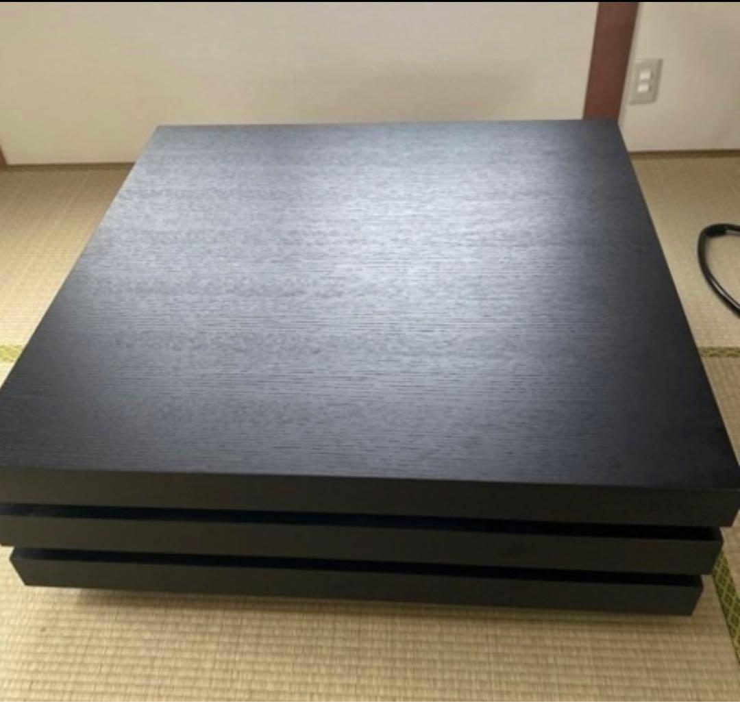 テーブル一点物のオーダーメイド品、重厚感あり高級感のあるテーブル。