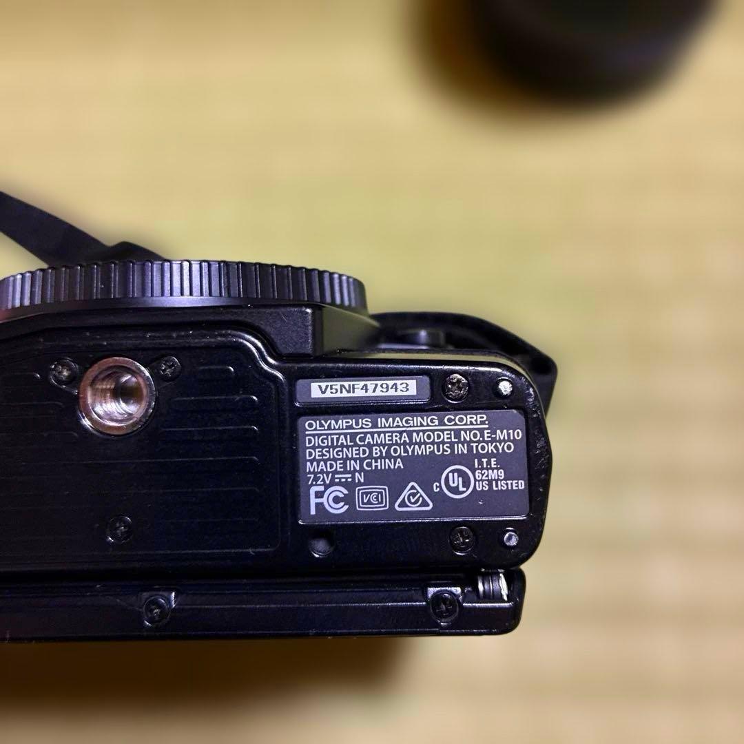 デジタルカメラ OLYMPUS OM-D E-M10 OLYMPUS 40-150mm