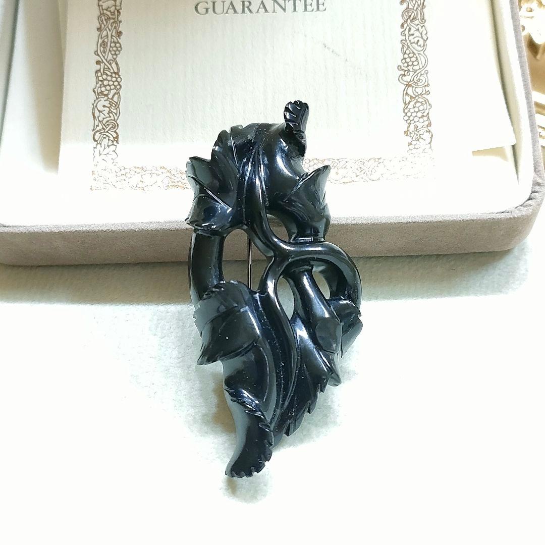 2AI37　ヴィクトリアン ジェット　ブローチ