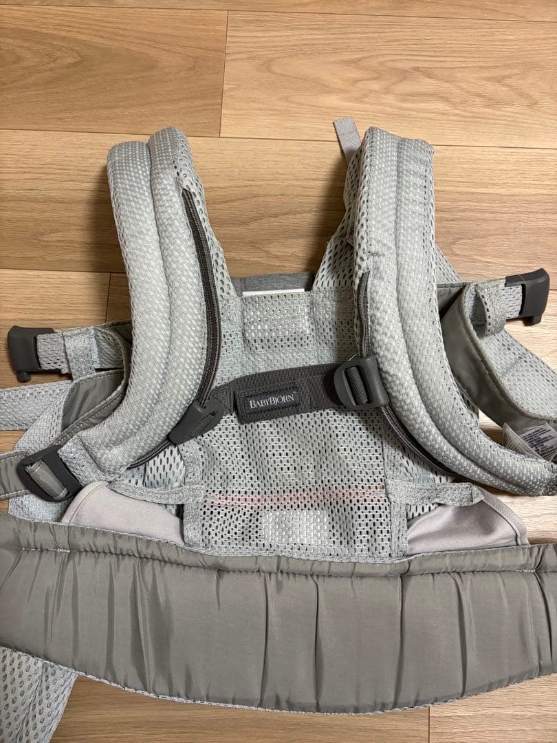 BABYBJORN Harmonyベビービョルン 抱っこ紐 シルバー