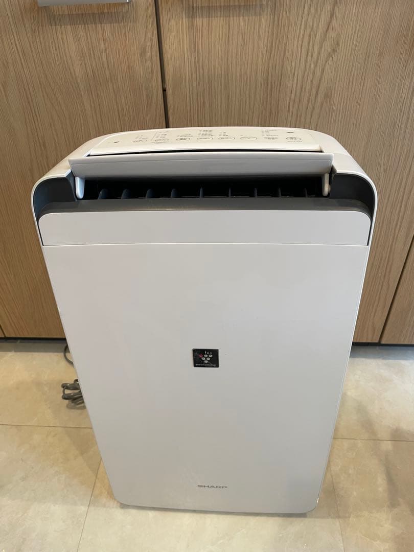 シャープ コンプレッサー方式 衣類乾燥除湿機 （ホワイト） CV-L120-W