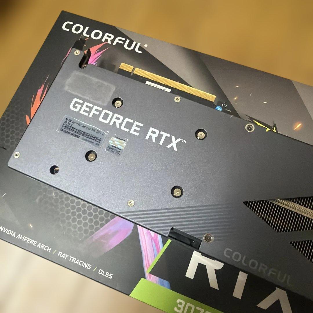 グラフィックボード・グラボ・ビデオカード COLORFUL RTX 3070 Ti