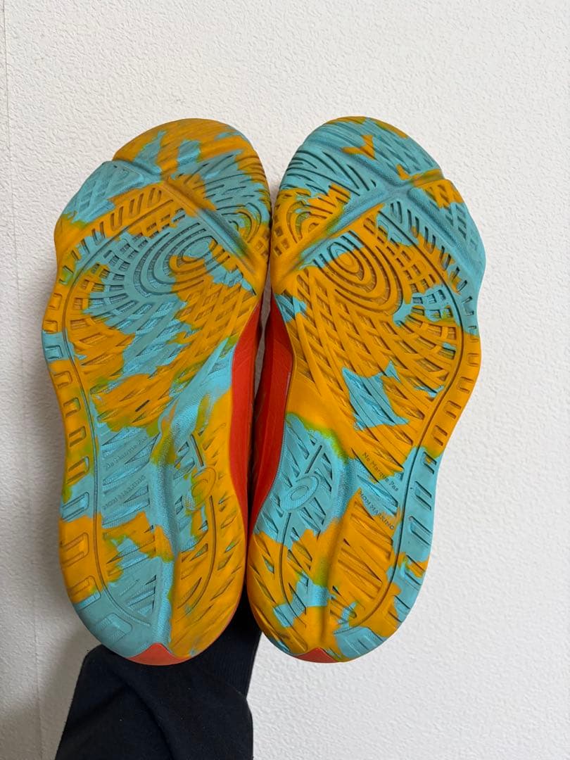 アシックス　アンプレアルスLOW3