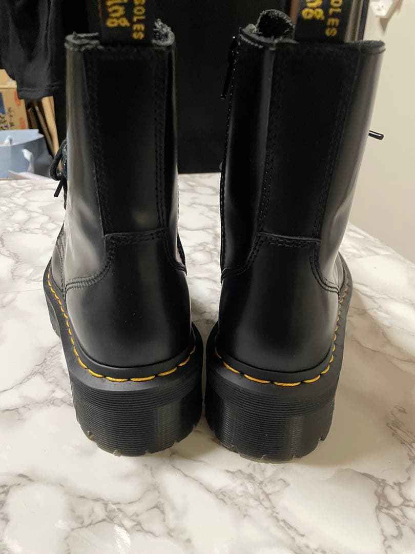 Dr. Martens Jadon8 ブラックブーツ