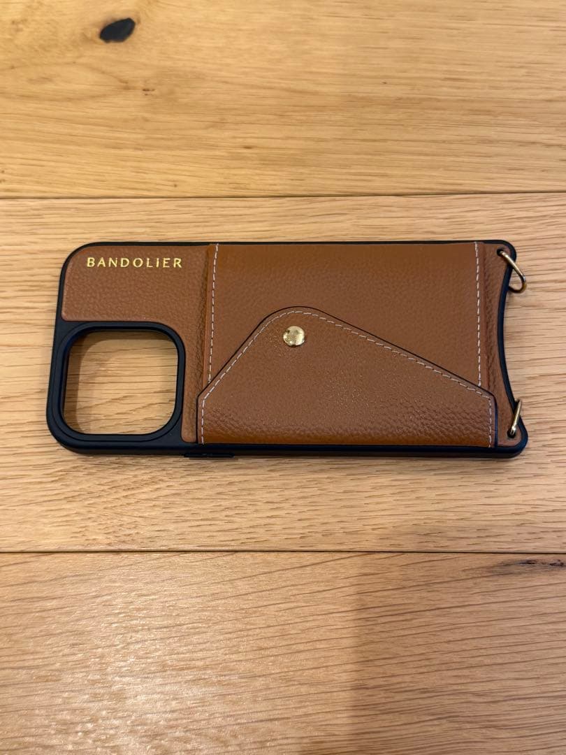 BANDOLIER バンドリヤー iPhone15 Pro Max スマホケース