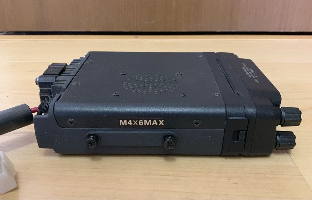 バーテックススタンダード・アマチュア無線機　FT-7800H