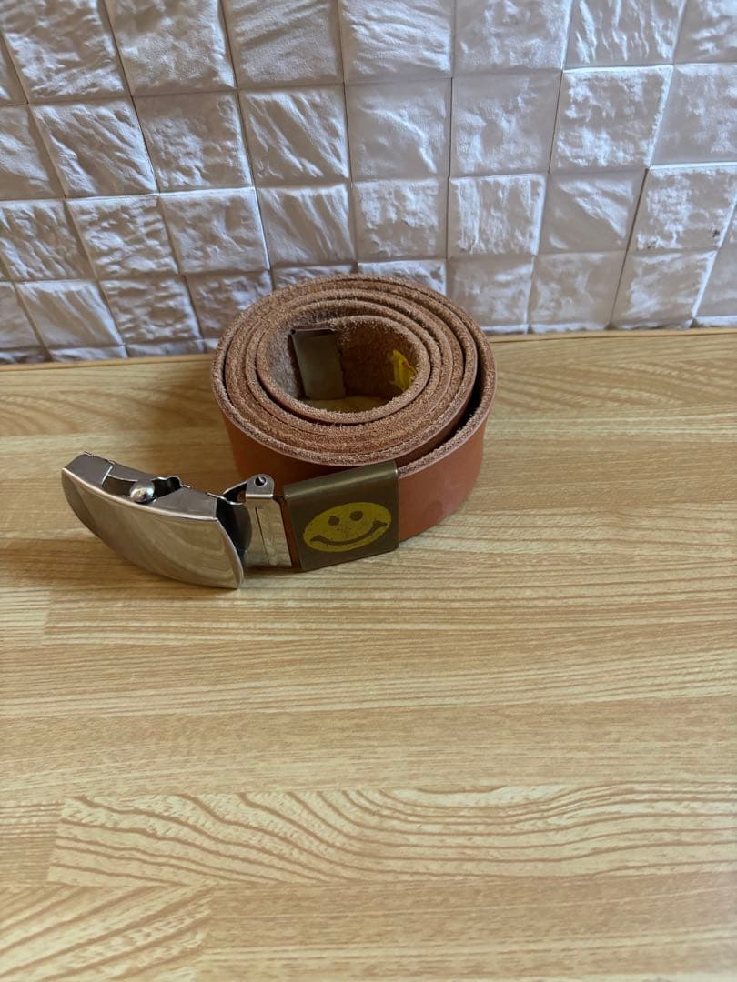 キャピタル KAPITAL スマイリー フェイス ベルト