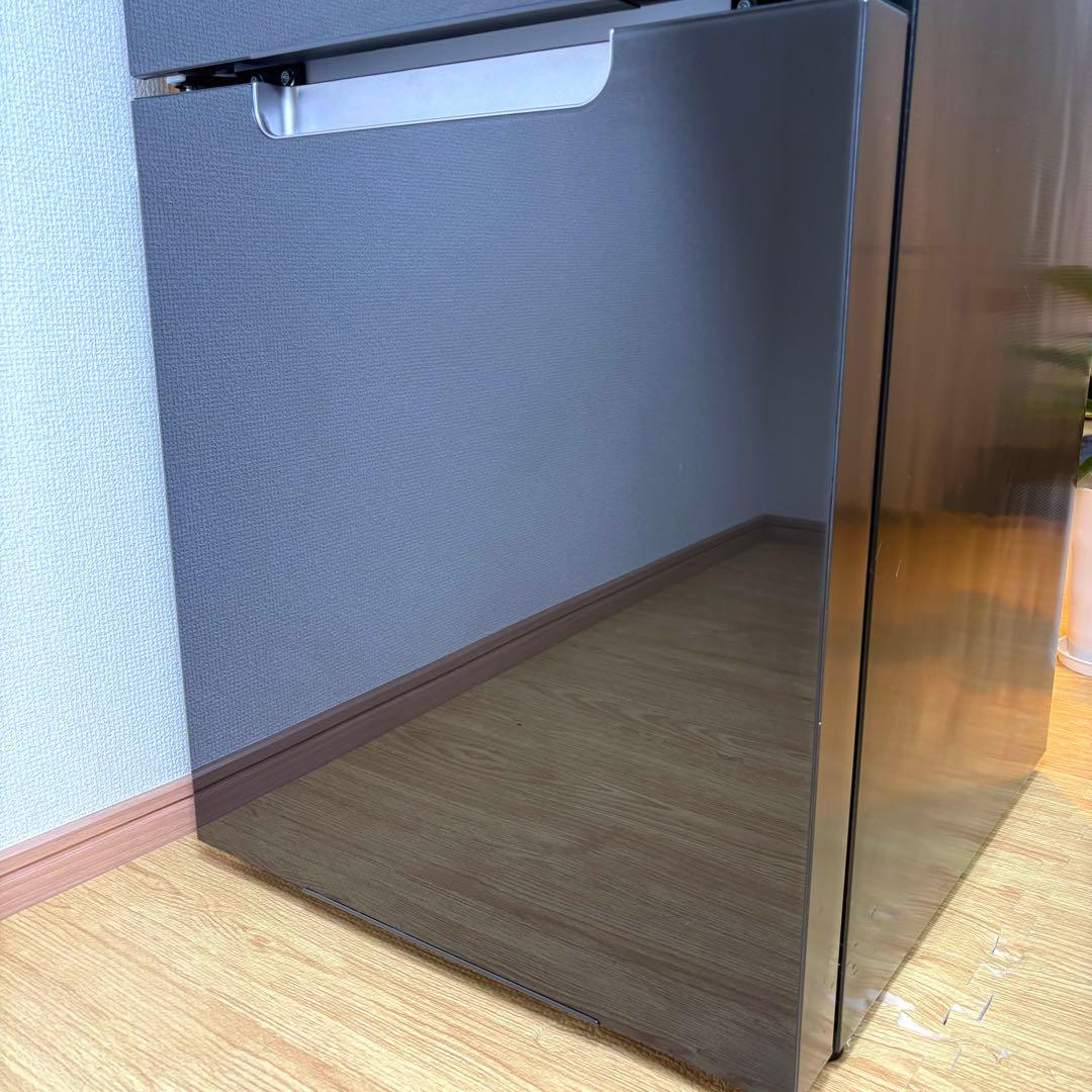 2022年製 冷蔵庫 一人暮らし 単身用 小型 3ヶ月保証付き ガラスドア 高級