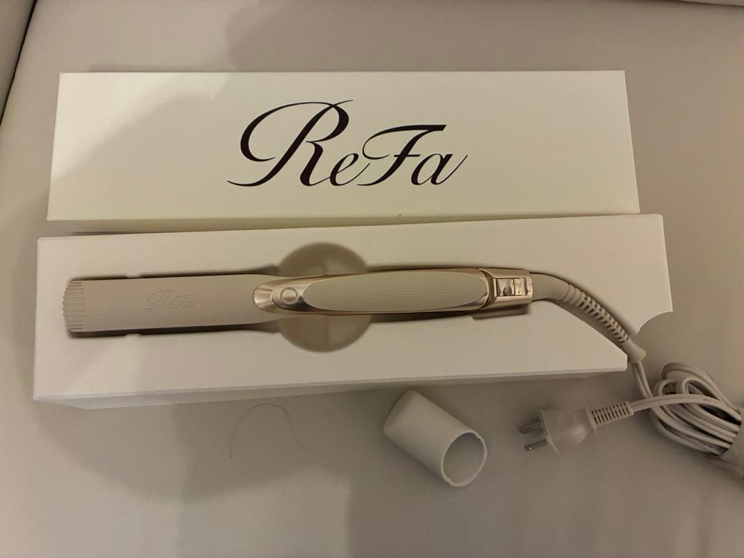 【美品】ReFa ストレートアイロン プロ　アイボリー