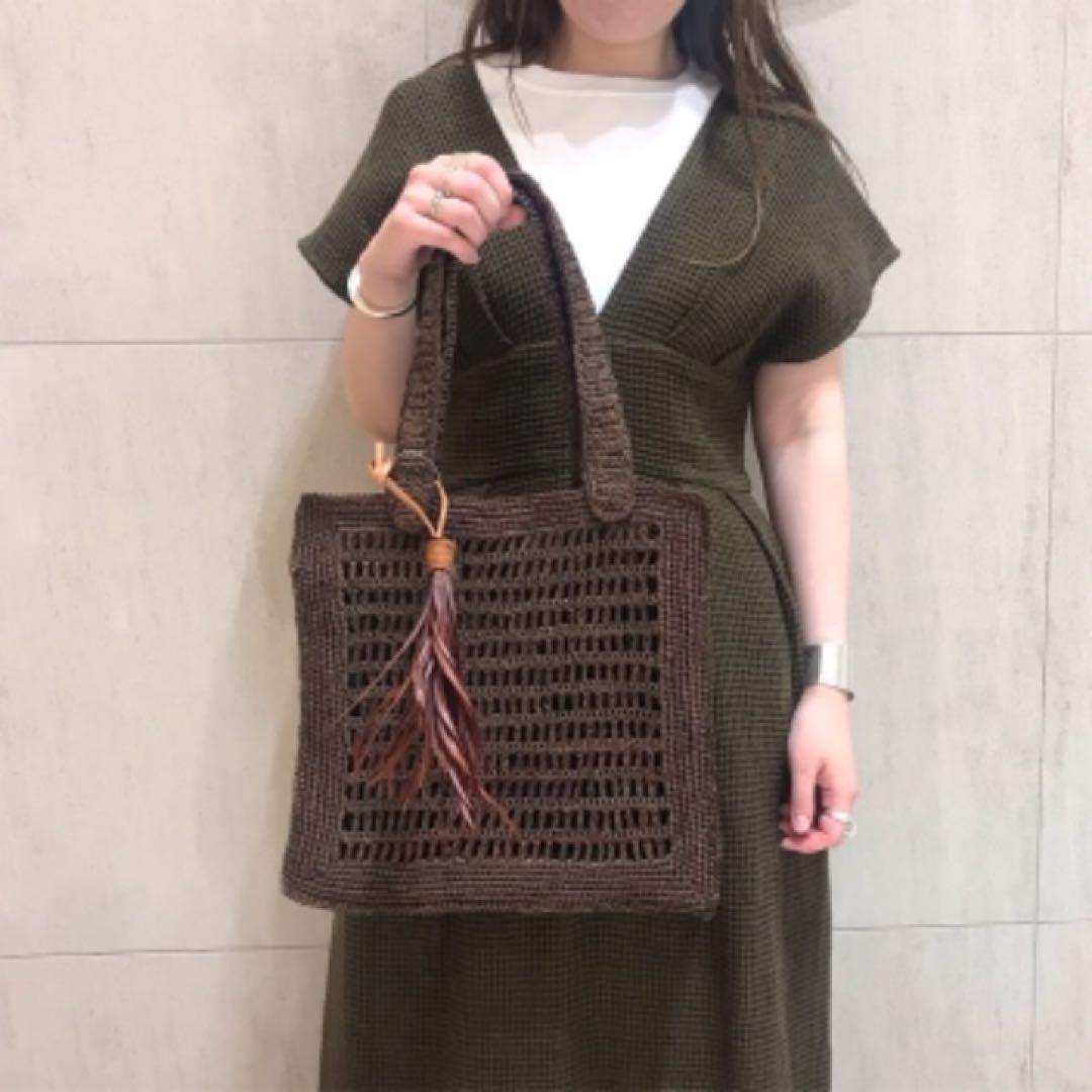 MAISON N.H PARIS【美品】ANNA タッセル付き ラフィアバッグ