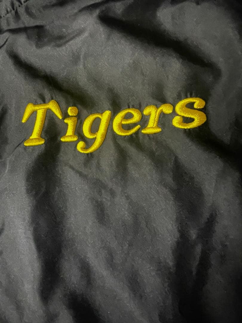 阪神タイガース ダイヤモンドプラス ウインドブレーカー 上下セット サイズS