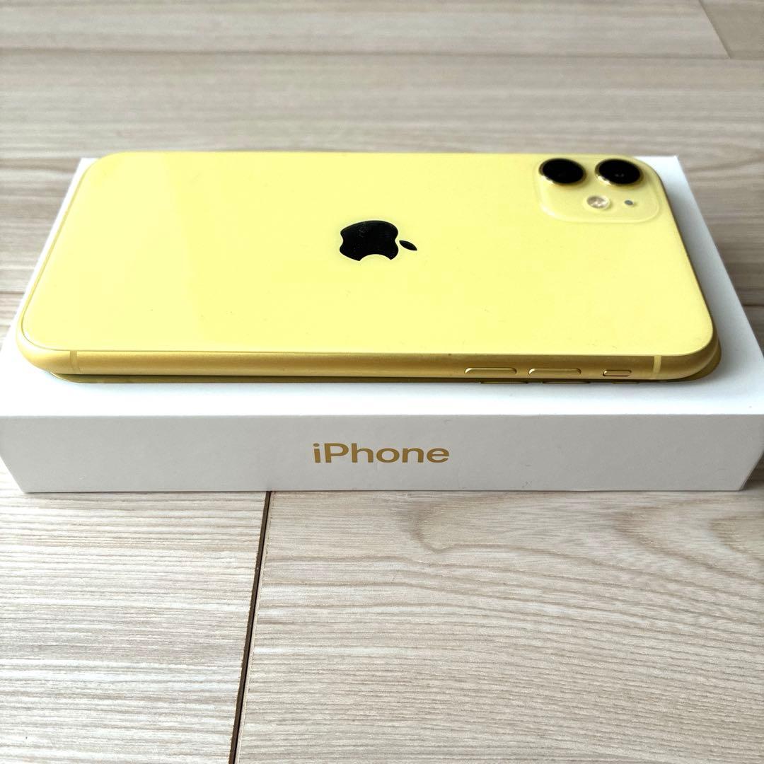 美品 Apple iPhone11 64GB イエロー SIMロック解除済み